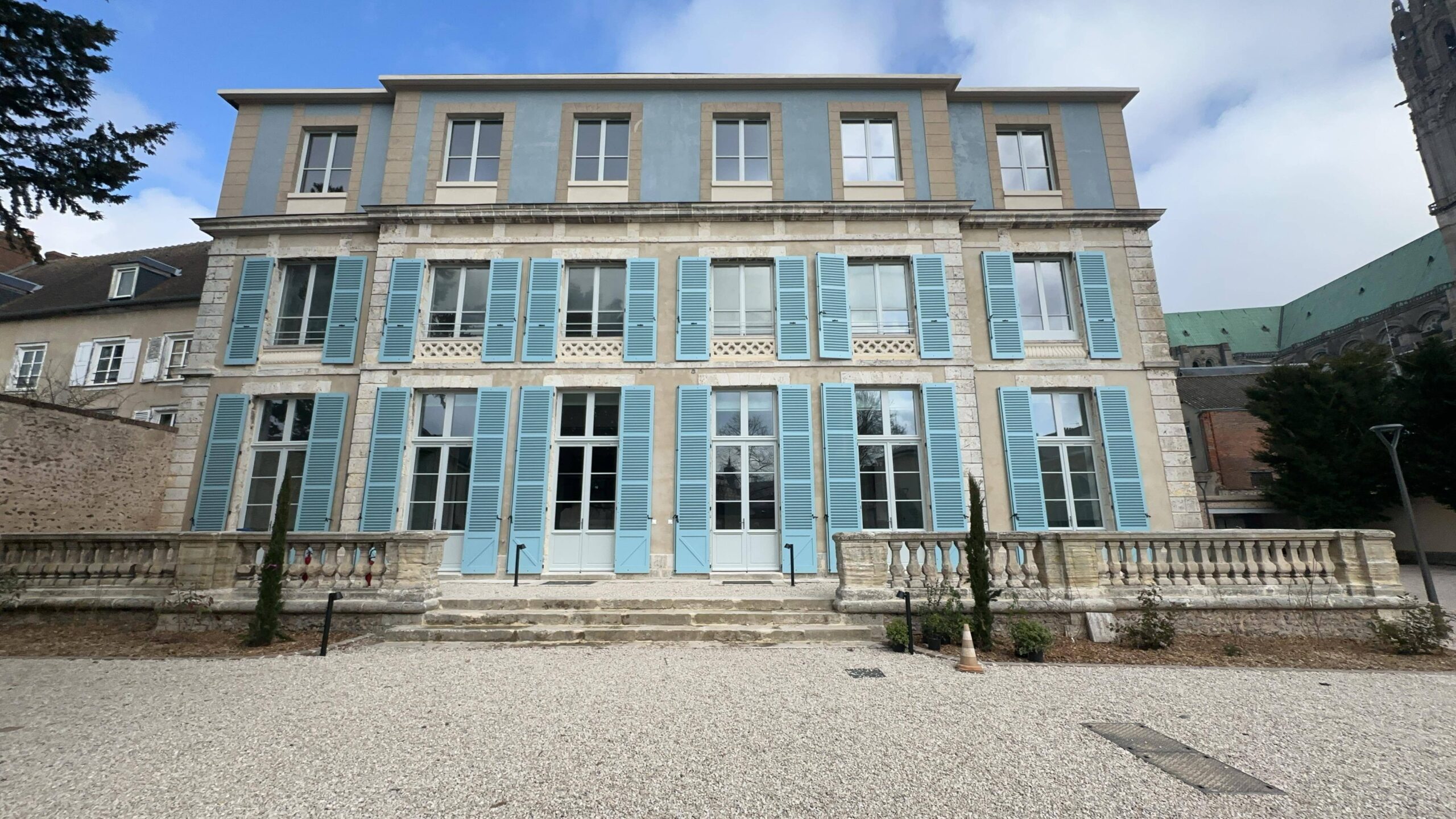 Réhabilitation d’une École en Logements – Chartres